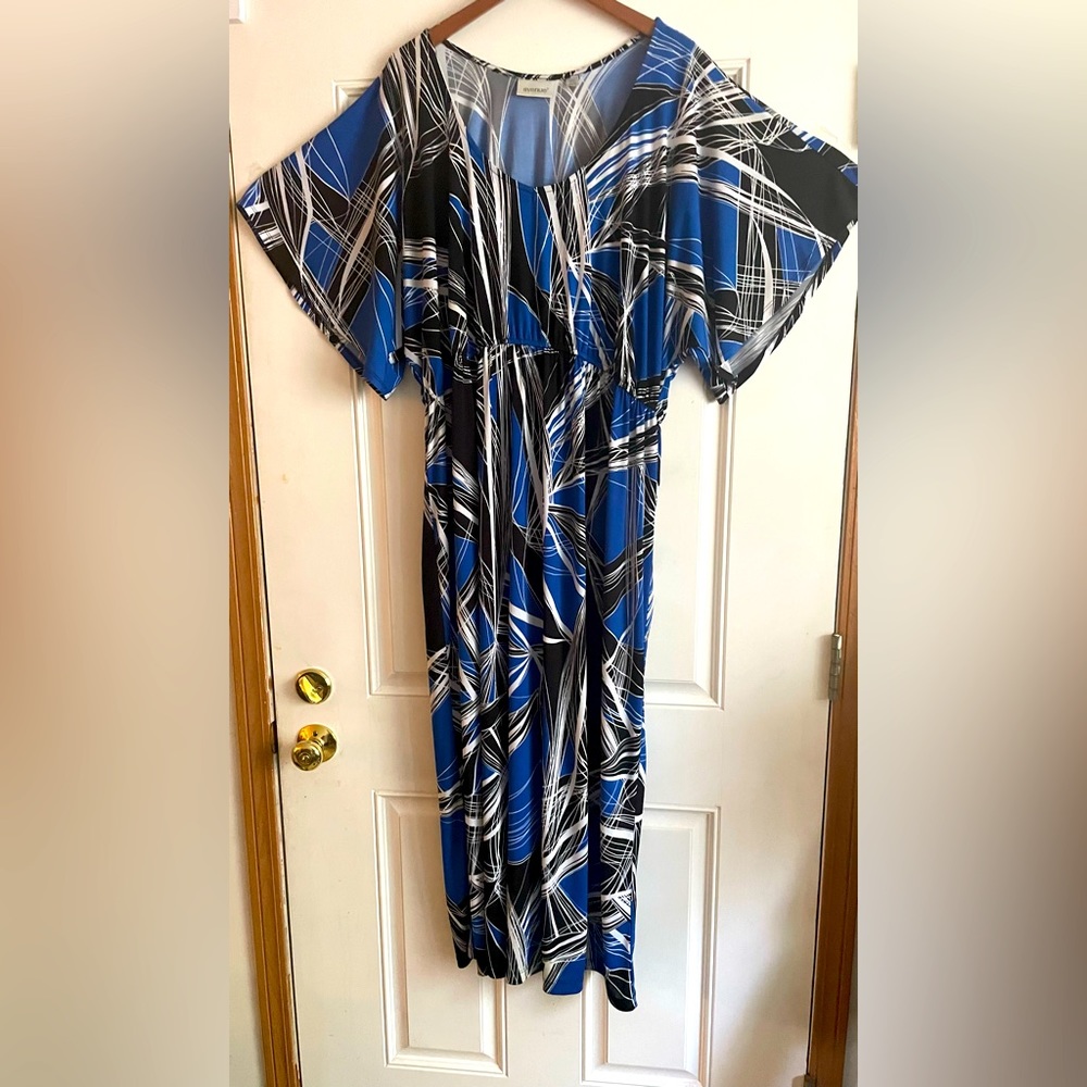 💎 Avenue dress scoop collar. Size 26/28
